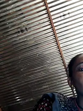 Pooja750 webcam