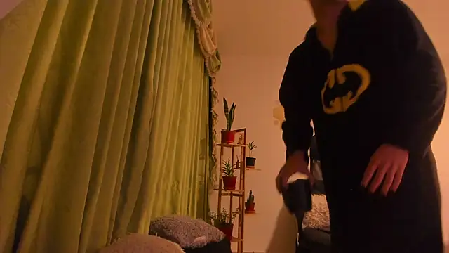 LukaCastillo live sex cam