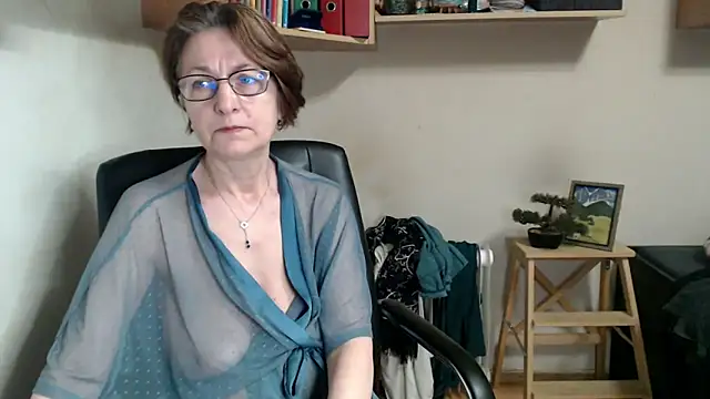 katemodel webcam