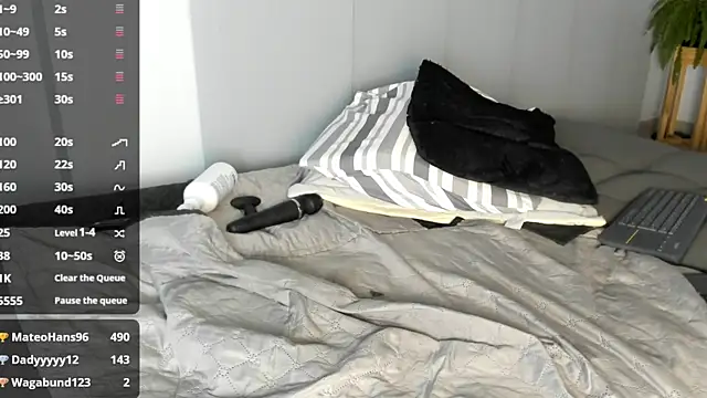 TanishaEvans webcam