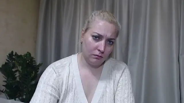 sweetpussy13 - Sweetpussy13's free webcam - UK Sex Cams