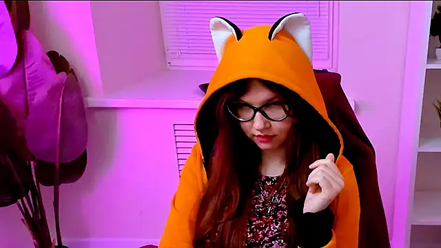 CarolGiggly webcam