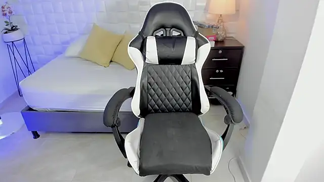 anny_rouse24 webcam