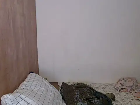 stripyapril webcam