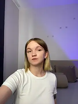 StellaBunny webcam