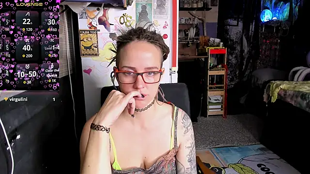 LisaFoxy_y webcam