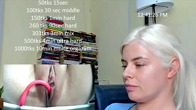 queenofthenighttt webcam
