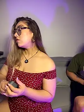 Im_sophiie webcam