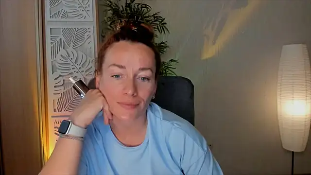 RebeccaMartinez webcam