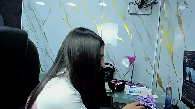 _Luna_Bennett webcam