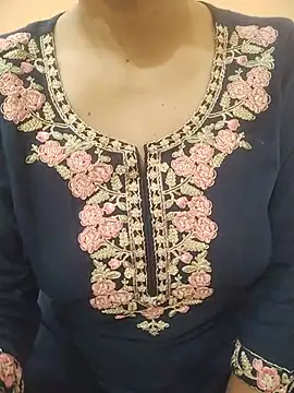 MeenuBhabhi547 webcam