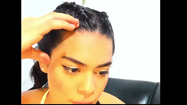 Antonella_Gomez22 webcam