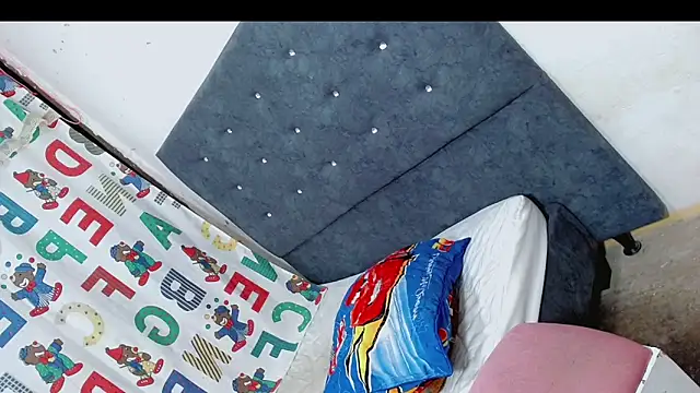 DULCETENTACIONTS webcam
