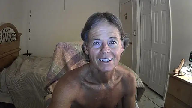 nakeedcowboi65 webcam