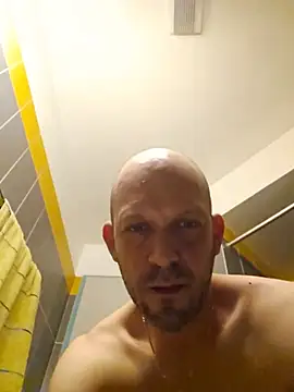 Namastedaddy85 webcam