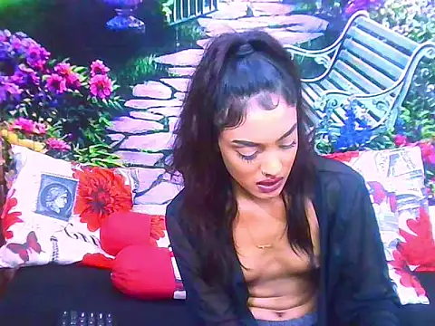 indianpretty14u2luv - IndianPretty14u2Luv's free webcam - UK Sex Cams