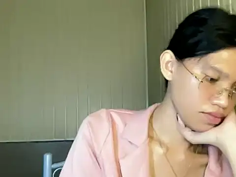 Yourgoddess_jayve webcam
