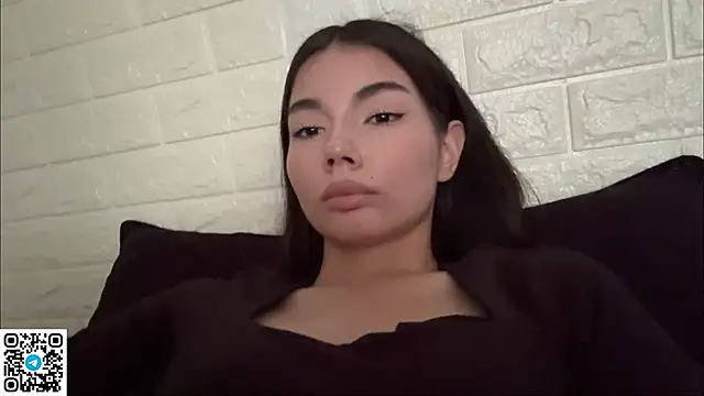 MarylnMonnier webcam
