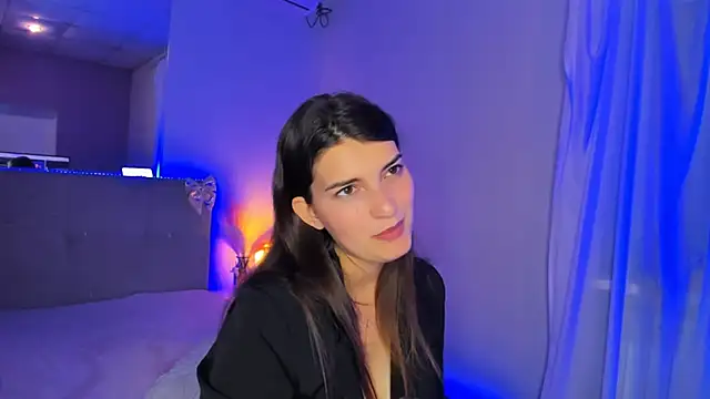 Laura_Leee webcam