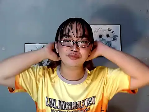 Asianblk_barbiedoll webcam