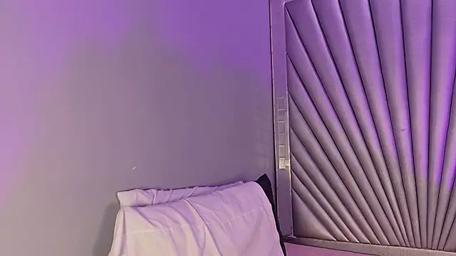 HatsaJones webcam