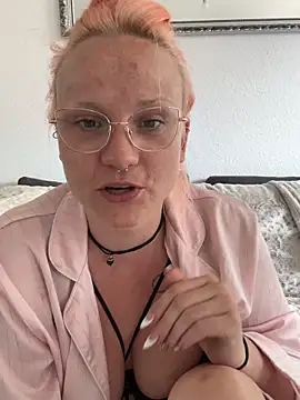 Fiebie_licious_ webcam