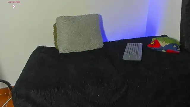 _IanLark webcam