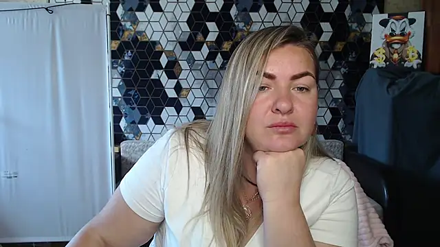 NikaSkylink webcam