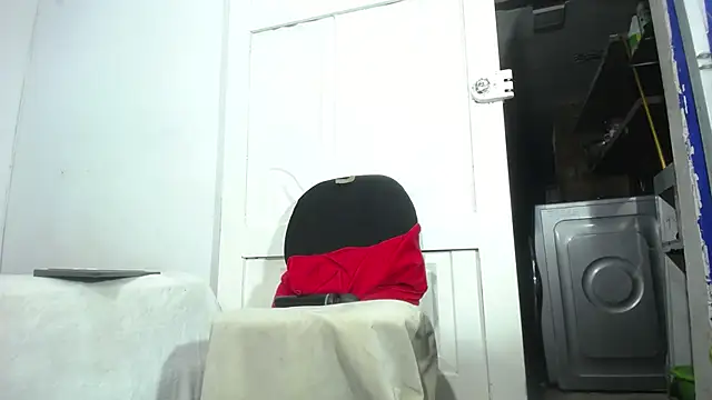 Squirter_pussybomb webcam