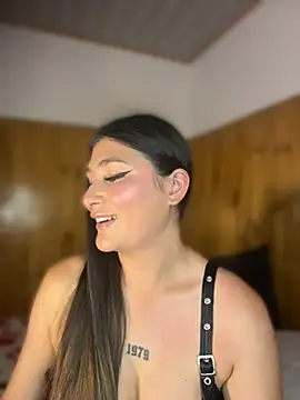 Miss_Dani webcam
