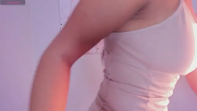 Nasly_Moore webcam