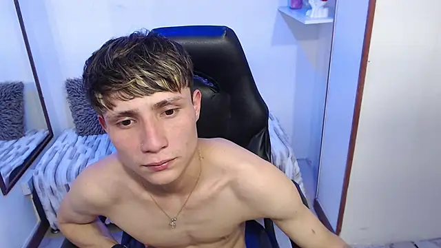 Yao_23 webcam
