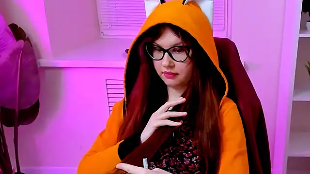 CarolGiggly webcam