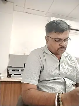 Desi_Lodo_Gujju_Boy webcam