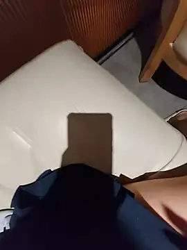 Love-public webcam