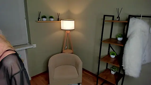 PlushyMood webcam