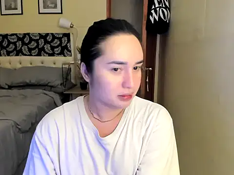 MarianeSaints webcam