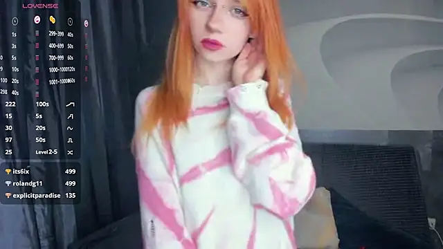 TarynPalek webcam