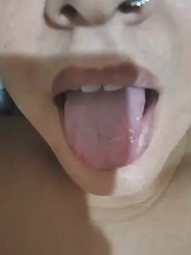 Luna-elle webcam