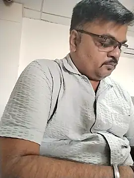 Desi_Lodo_Gujju_Boy webcam