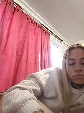 sofigirlgold webcam