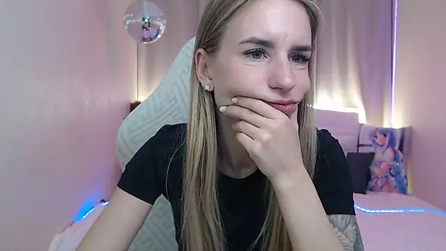 DeboraHorny webcam