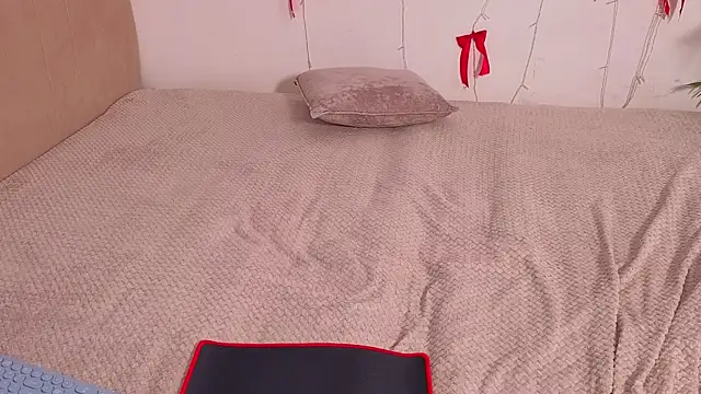 Britney_Swisss webcam