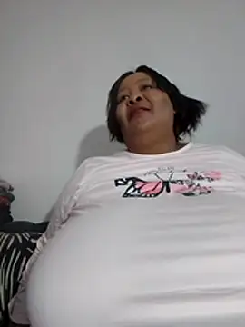nancy111 webcam