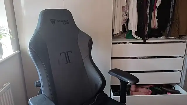 Lilly-Luscious