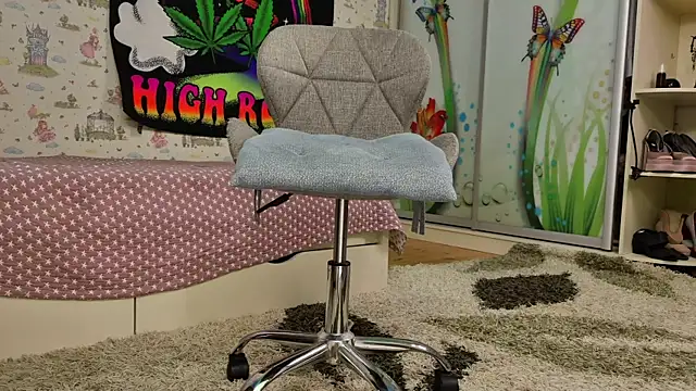 SmokyRose webcam