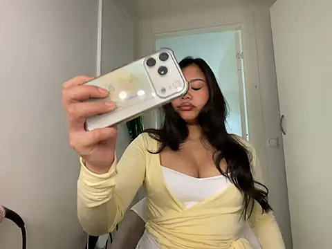 TitiTinyThai webcam