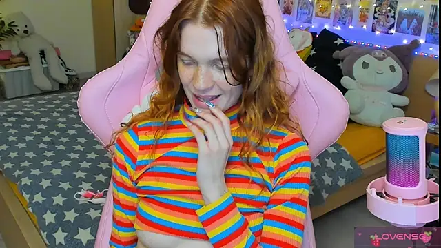 Sunny_Elly webcam