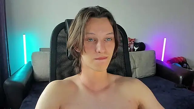 Ostin_meow webcam