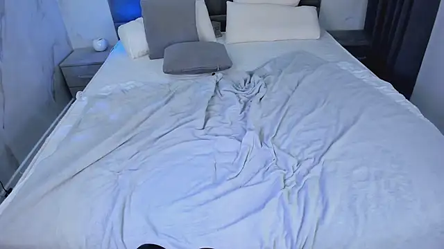 Chloee_White webcam